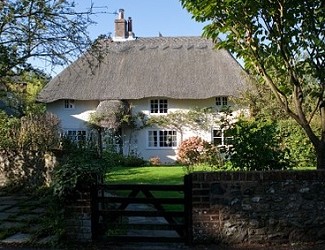 NFU Mutual Salisbury and Wareham - Experienced insurers of thatched properties
